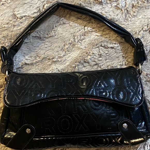 Roxy Black Patent Embossed Limited Edition Shoulder Bag - Picture 1 of 5